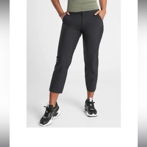 Athleta Stella Crop Pants Size 10